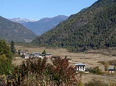 ブータンの山深い農村の風景