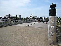 世界遺産姫路城の桜門橋