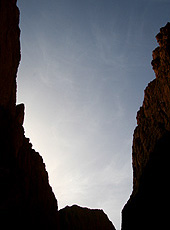 モロッコのトドラ渓谷の夜明け