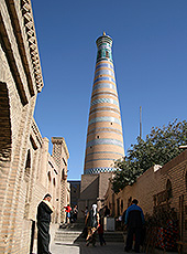 ウズベキスタンの世界遺産イチャンカラのイスラム・ホジャの塔