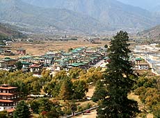 ブータンのパロの町の全景