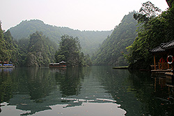 中国の世界遺産・武陵源の宝峰湖