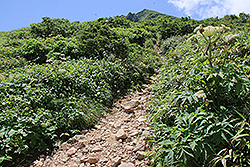 日本百名山の磐梯山の登山道
