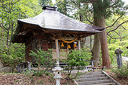 蔵王温泉の薬師神社