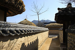 韓国の世界遺産の安東河回村