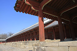 韓国の世界遺産宗廟の正殿