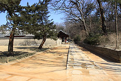 韓国の世界遺産宗廟の三道