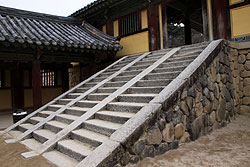 韓国の世界遺産仏国寺