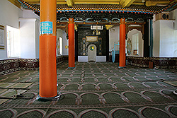 キルギスのカラ・コルのドゥンガン・モスク