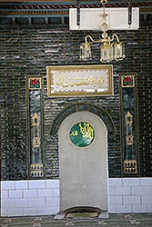 キルギスのカラ・コルのドゥンガン・モスクの祭壇