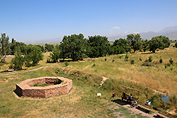 キルギスの世界遺産バラサグン遺跡