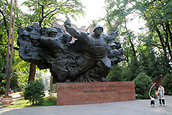 カザフスタンの28人のパンフィロフ戦士公園
