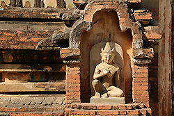 ミャンマーのティーローミィンロー寺院