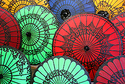 ミャンマーの伝統的な傘
