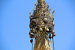 ミャンマーのカックー遺跡の仏塔の飾り