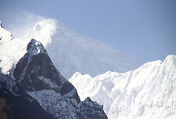 パキスタンの高峰ディラン 