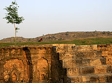 パキスタンの世界遺産タキシラのシルカップ遺跡