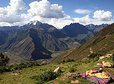 ペルーのアンデスの山並み