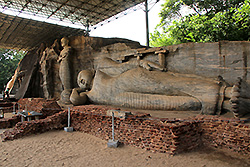 スリランカの世界遺産ポロンナルワ遺跡の仏像