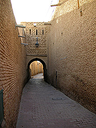 チュニジアの旧市街ウルド・エル・ハデフ地区