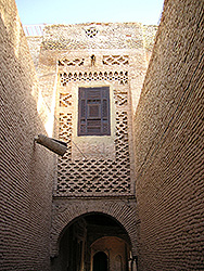 チュニジアの伝統的な日干し煉瓦の旧市街