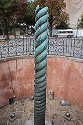 イスタンブールの競技場跡にあるへびの円柱
