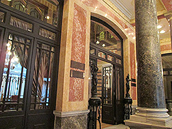 ペラ パレス ホテル