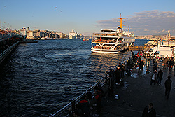 イスタンブールの港