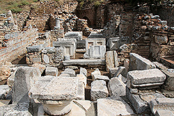 世界最大級の古代都市遺跡トルコのエフェス遺跡