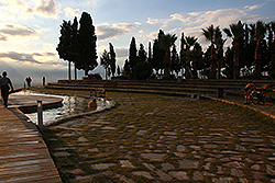 トルコの世界遺産パムッカレの温泉