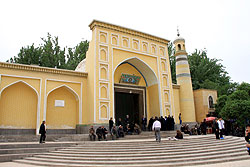 エイティガールモスク