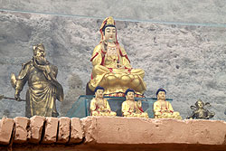 クチャのスバシ故城の仏像