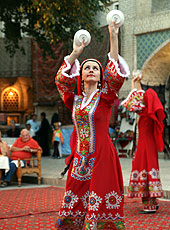 ウズベキスタンの民族舞踊