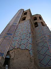 ウズベキスタンのビビハニムモスク