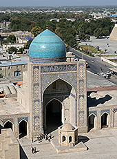 ウズベキスタンの世界遺産ブハラのカラーン・モスク