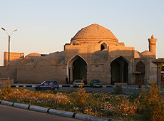 ウズベキスタンの世界遺産ブハラの町のタキ
