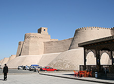 ウズベキスタンのヒヴァの世界遺産イチャンカラの城壁