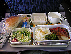 ウズベキスタン航空の機内食